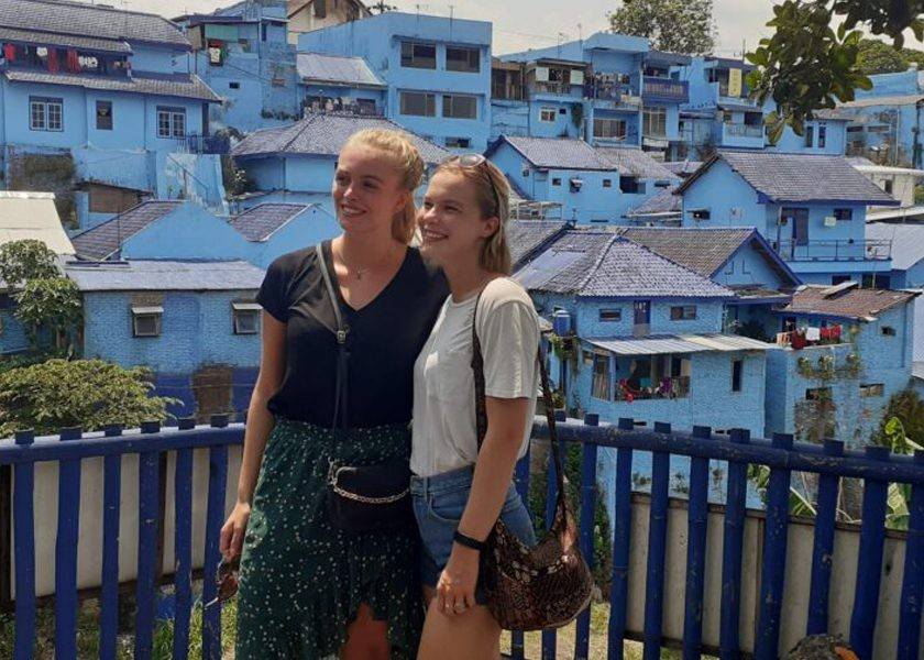 Kampung Biru Kampung Biru