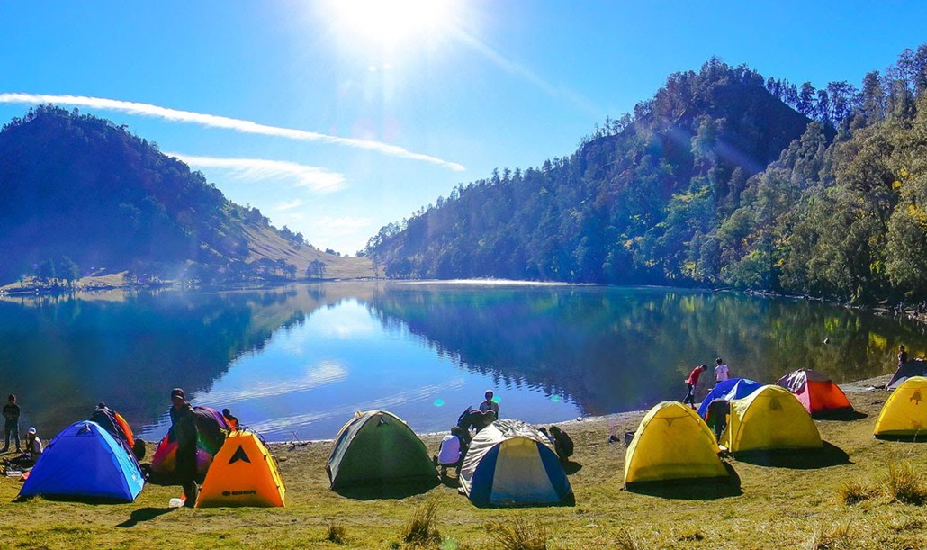 Telaga Ranu Kumbolo
