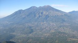 Wisata di Lereng Gunung Welirang: Surga Alam di Perbatasan Jawa Timur