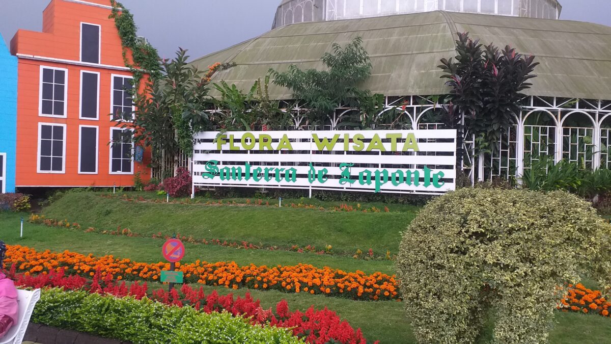 Florawisata San Terra de Lafonte