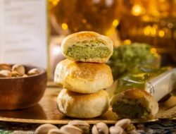 Pia Mangkok Malang, Oleh-Oleh Legendaris dengan Cita Rasa Tak Lekang oleh Waktu