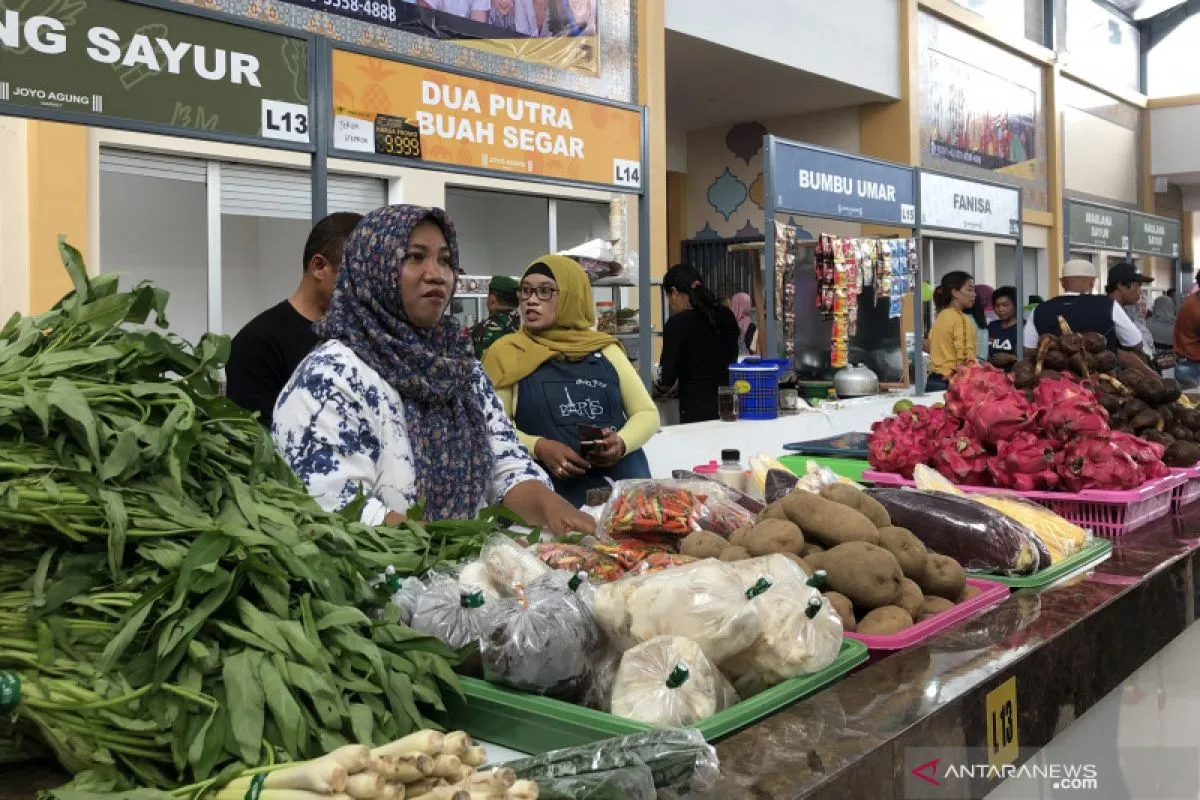 pasar tradisional lowokwaru malang